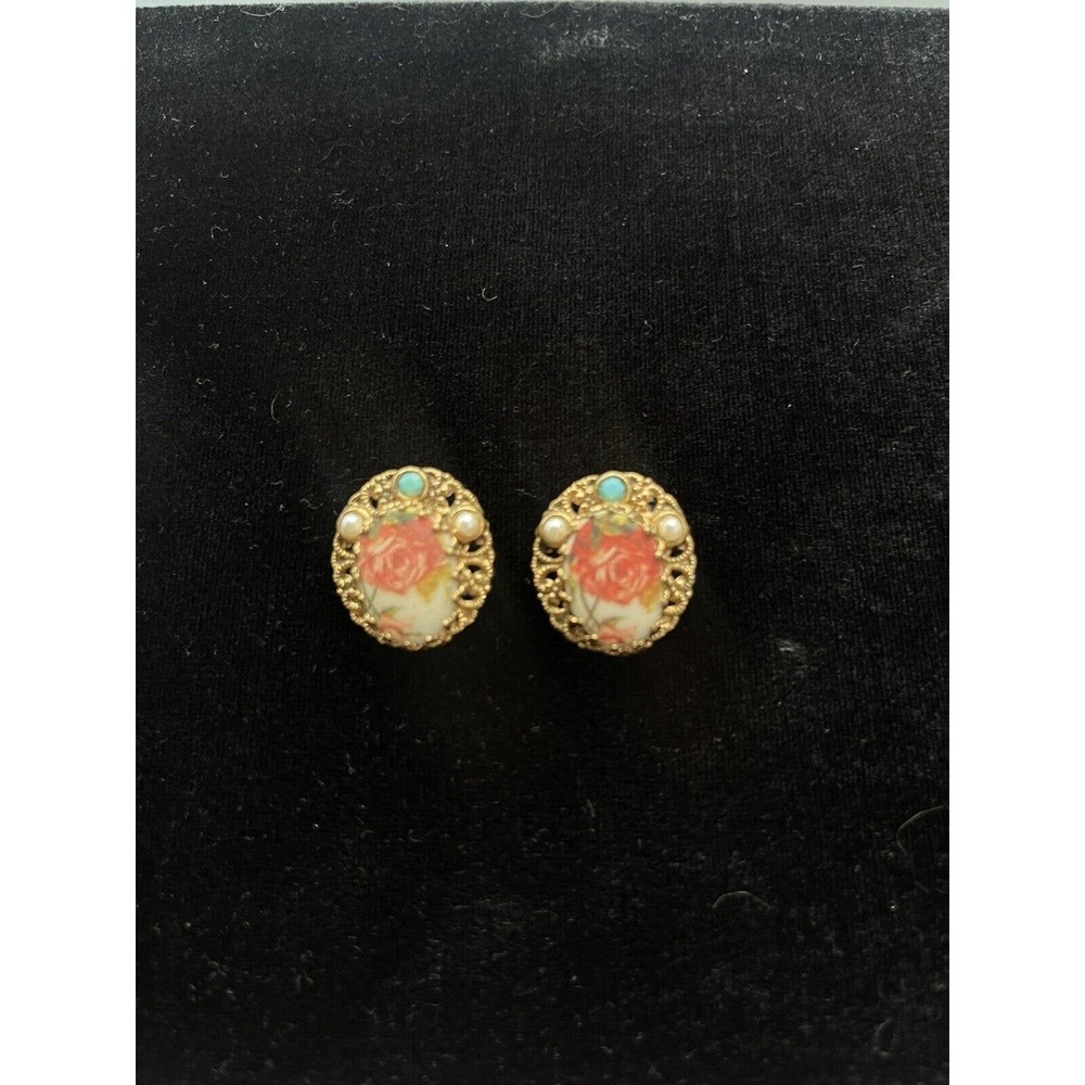 Vintage Filigree Style Faux Turquoise‎ & Pearl Clip On Earrings: West Germany